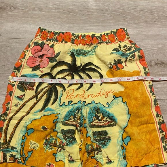 Urban Outfitters Hawaiian High Waist Shorts - XS - Picture 6 of 7